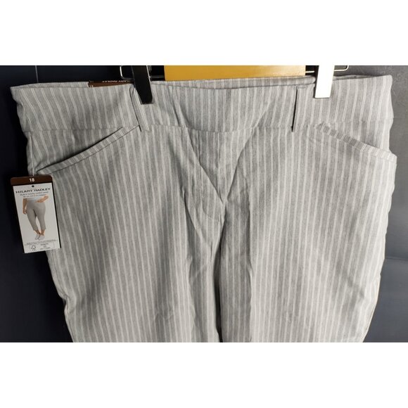 Hilary Radley Crop Pants Size 18 Grey White Stripe Stretch Comfort Waist NWT - Picture 3 of 9